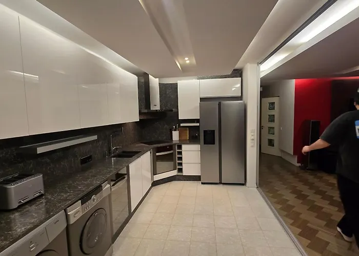 Huge Luxury Fortuuna With Parking *